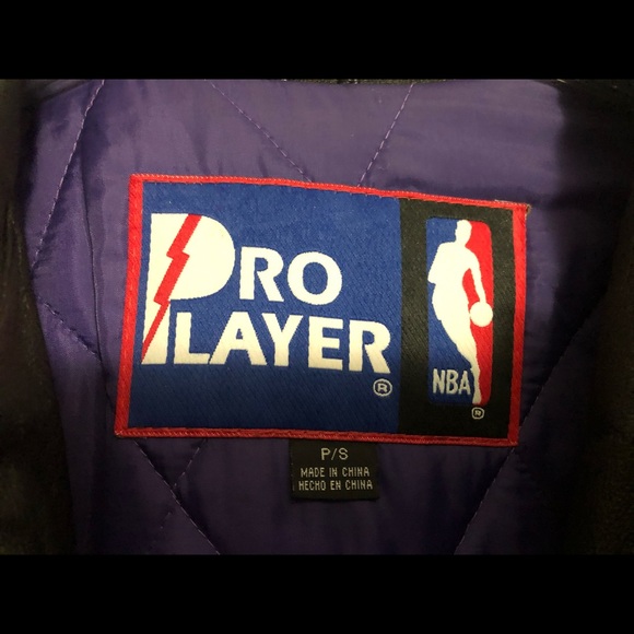 Utah Jazz Leather Jacket. Signed ‘99-‘00 team - Picture 8 of 8